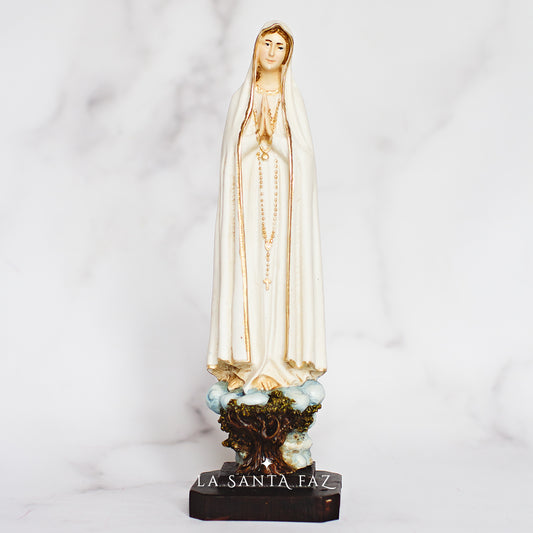Estatuilla de la Virgen de Fatima