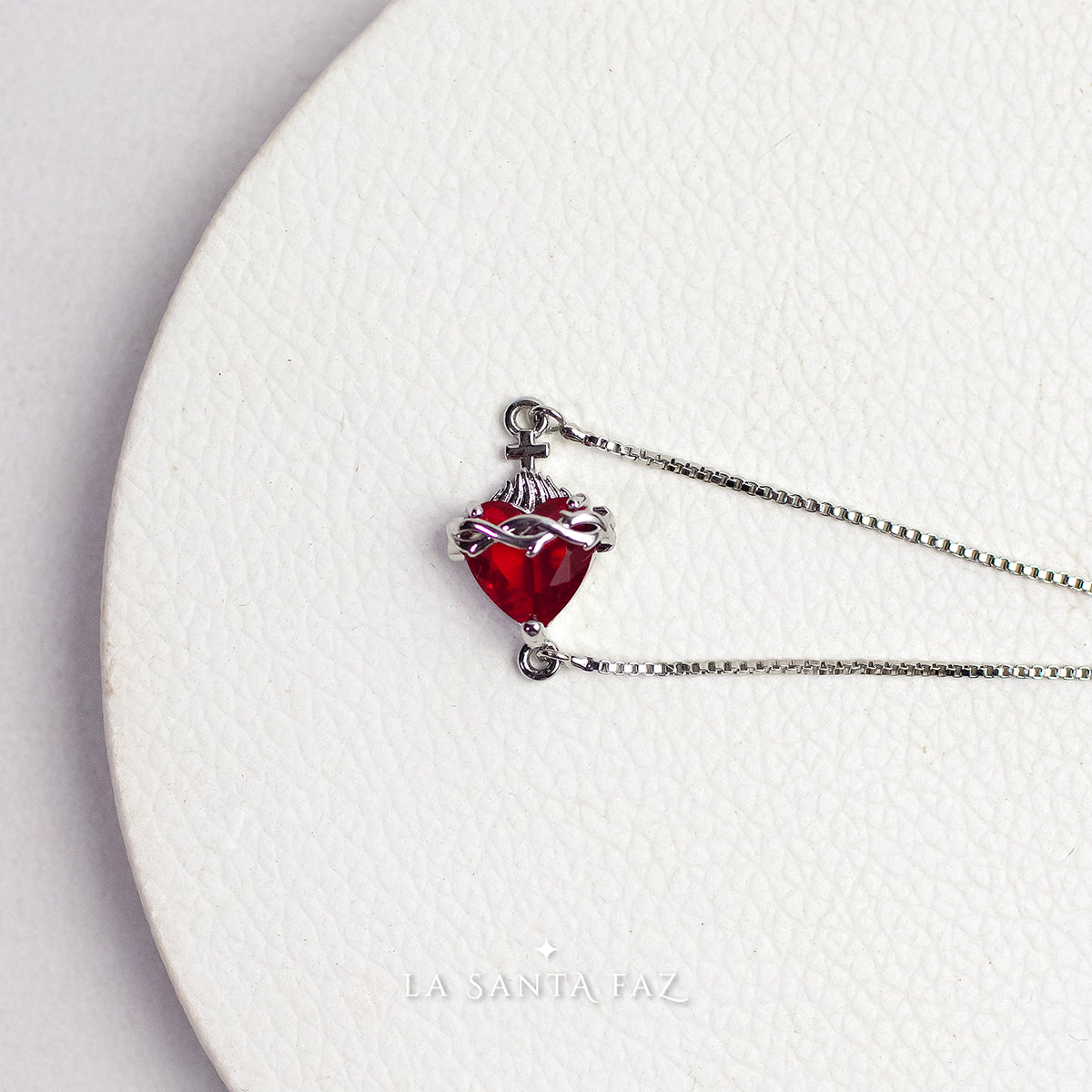 Pulsera Sagrado Corazón de Jesús plateada