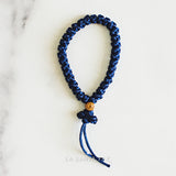 Azul marino con madera de olivo