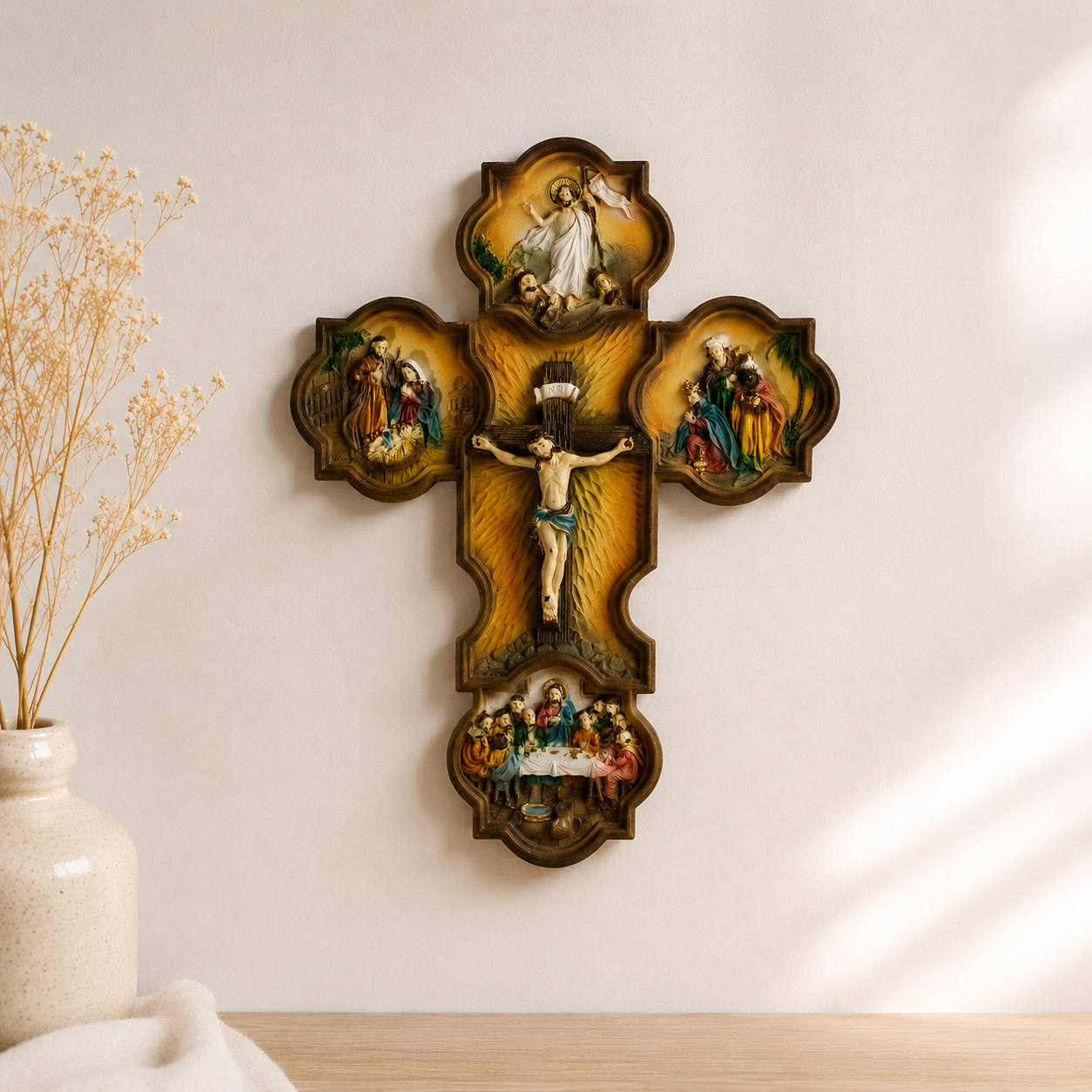Crucifijo escenas de la vida de Jesucristo