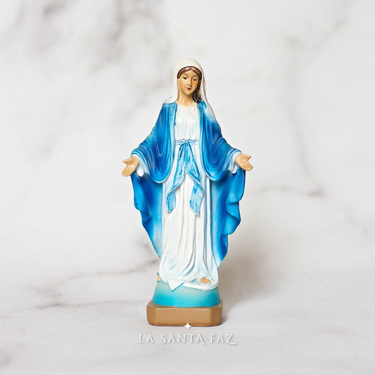 Estatuilla de la Virgen de la Medalla Milagrosa